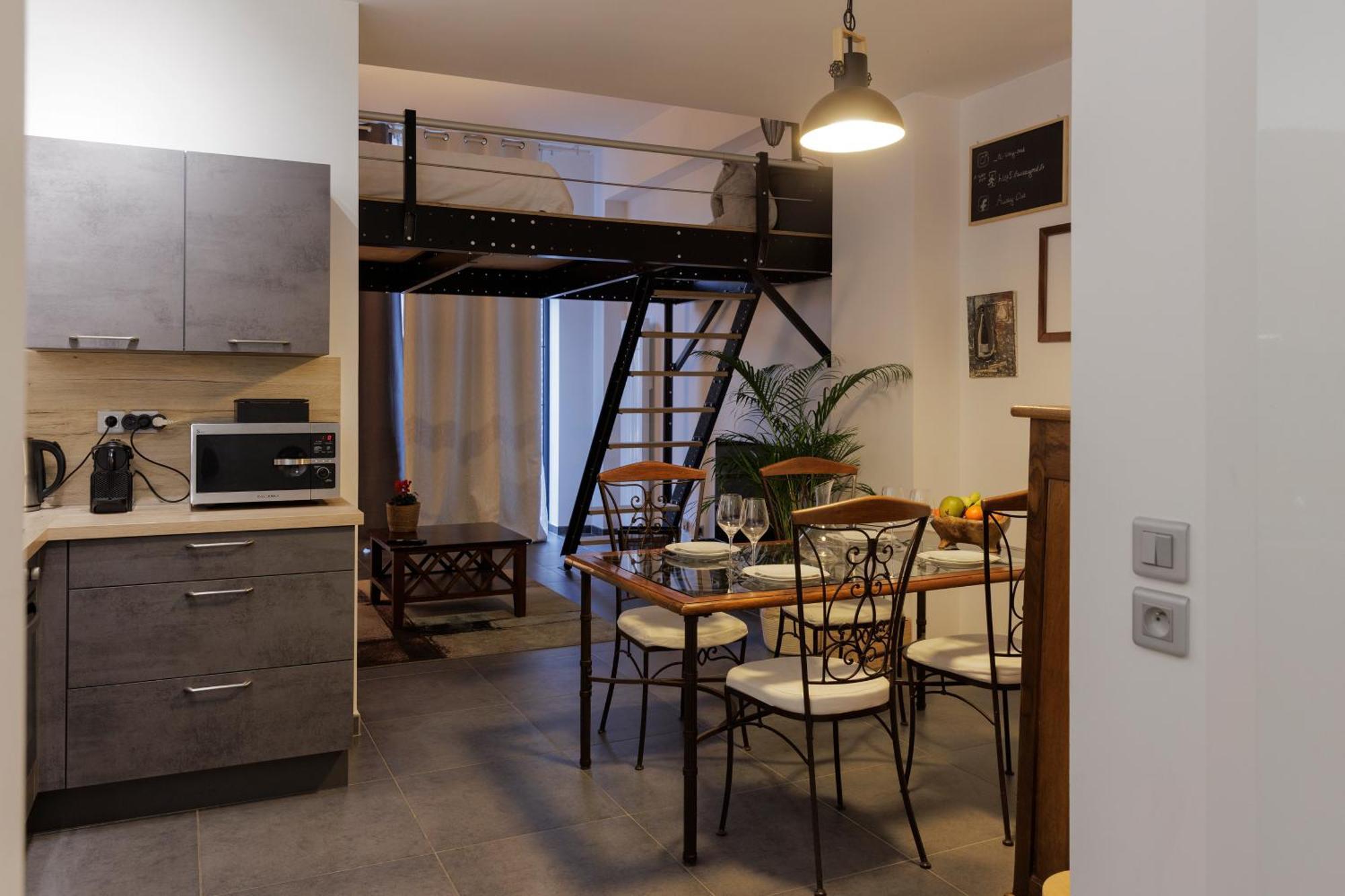Manhattan Loft - Centre - 5 Mn A Pied Gare - Parking Prive - Patio ทรัวส์ ภายนอก รูปภาพ