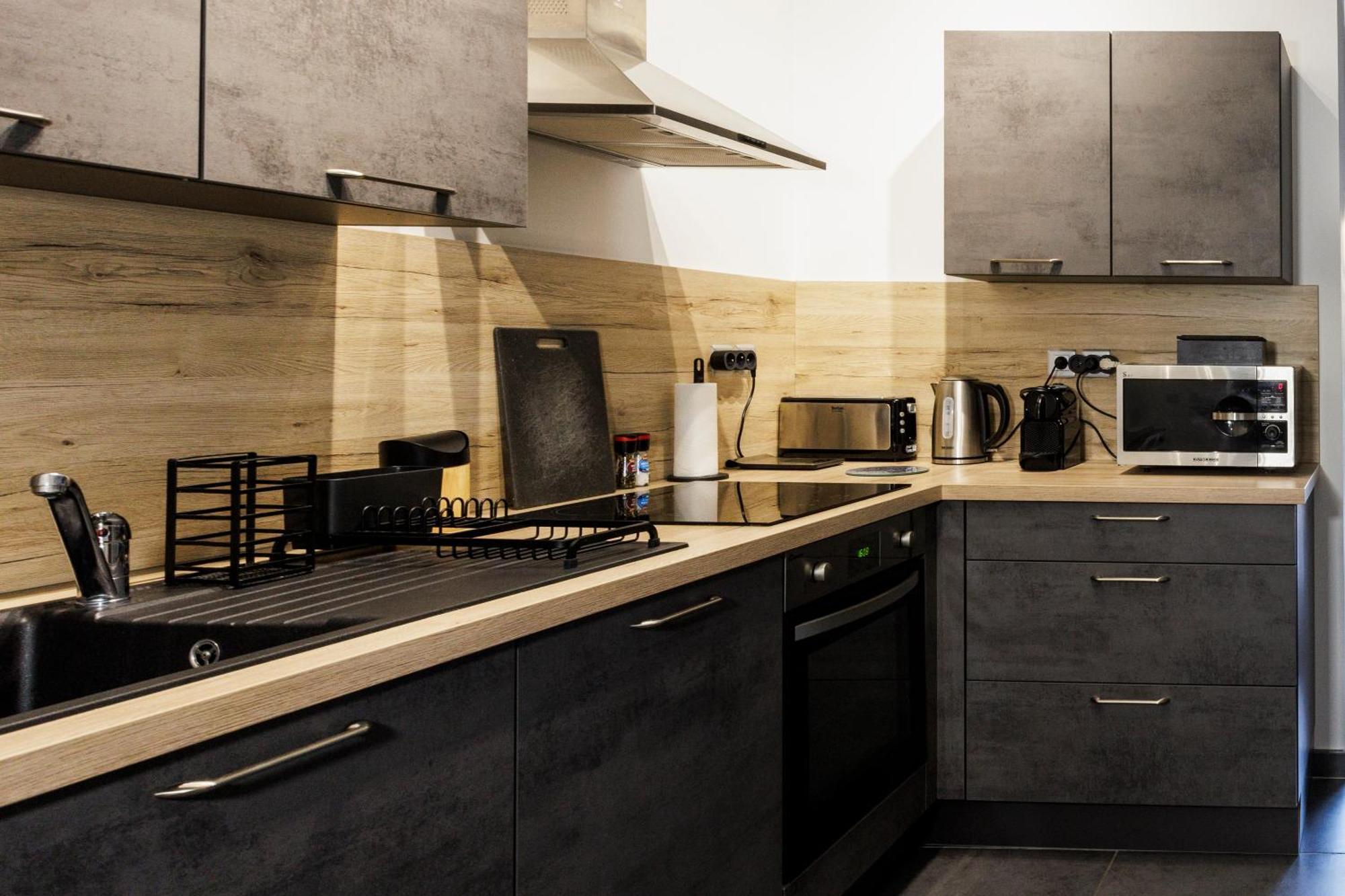 Manhattan Loft - Centre - 5 Mn A Pied Gare - Parking Prive - Patio ทรัวส์ ภายนอก รูปภาพ