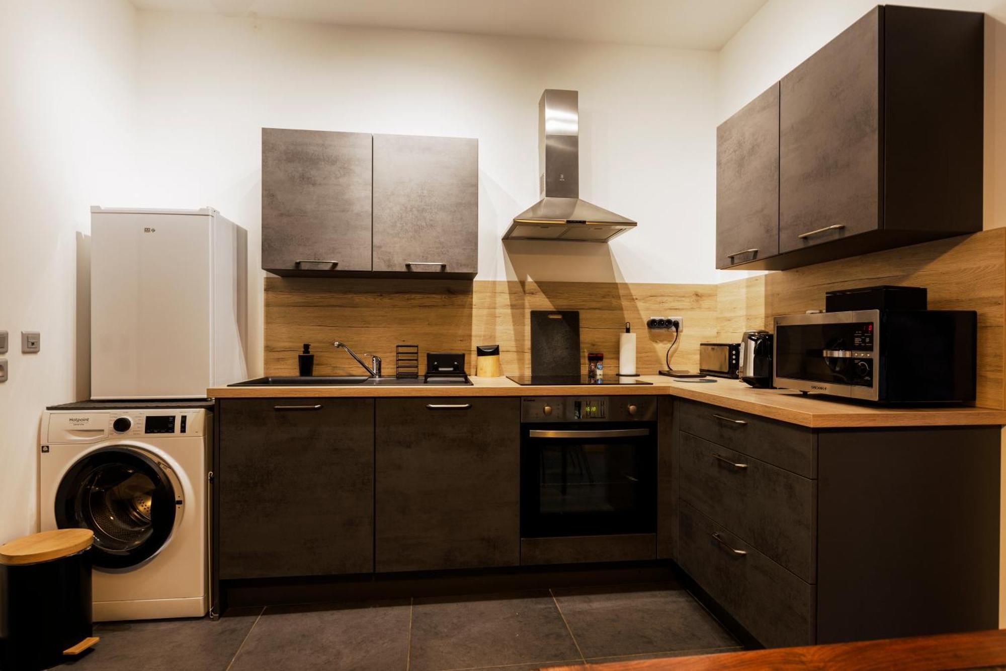 Manhattan Loft - Centre - 5 Mn A Pied Gare - Parking Prive - Patio ทรัวส์ ภายนอก รูปภาพ