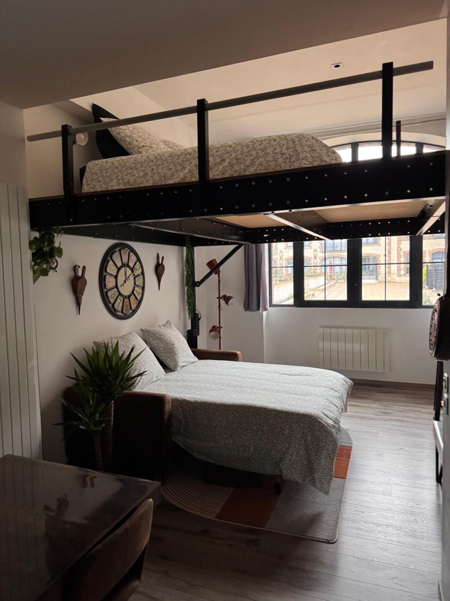 Manhattan Loft - Centre - 5 Mn A Pied Gare - Parking Prive - Patio ทรัวส์ ภายนอก รูปภาพ
